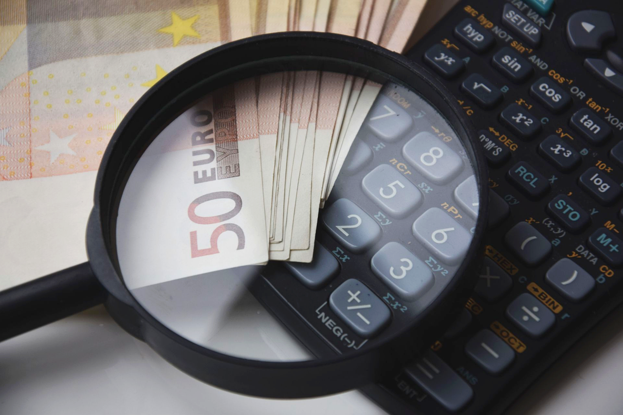 Costs & Budgeting for a Luxury Yacht Charter